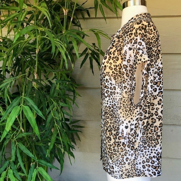 🎉Rebellious One Leopard Top - Picture 2 of 7